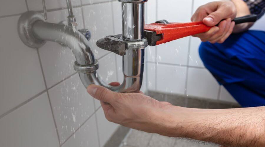 Local tankless water heater installation in Batchtown, IL